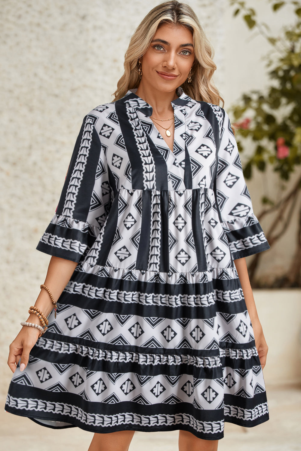 Black Abstract Print Bell Sleeve V Neck Boho Dress Short Dresses 639f446e8cb6cc12