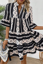 Black Abstract Print Bell Sleeve V Neck Boho Dress Short Dresses 791bb401470cf80f