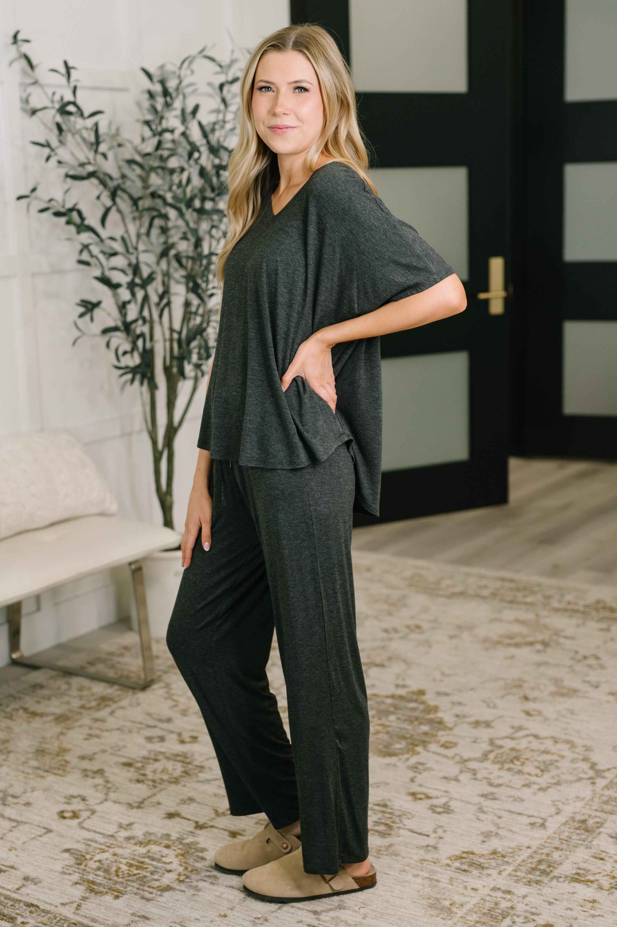 Ol' Reliable Top and Bottom Lounge Set in Charcoal